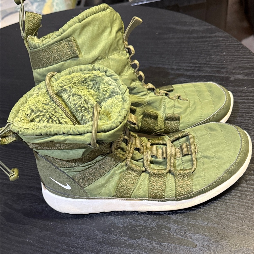 Nike Green Ankle Boots